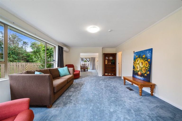 Photo of property in 26 Coates Street, Tawa, Wellington, 5028