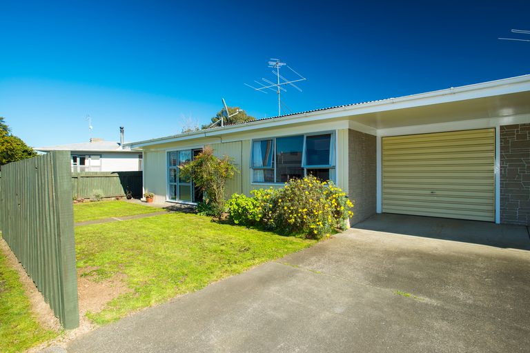 Photo of property in 1b Cook Street, Te Hapara, Gisborne, 4010