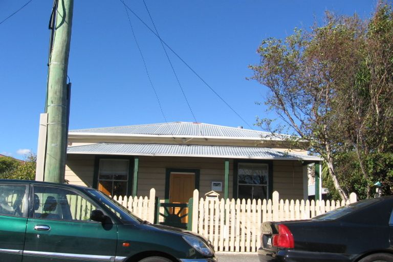 Photo of property in 40 Fitzherbert St Petone, Petone, Lower Hutt, 5012