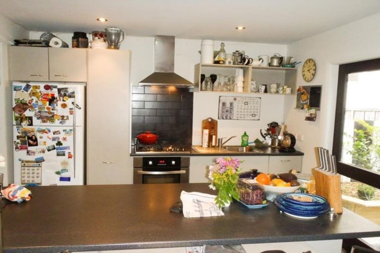 Photo of property in 24 Normanby Street, Newtown, Wellington, 6021