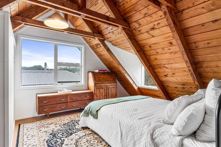 Photo of property in 164 Bambury Place, Onemana, Whangamata, 3691