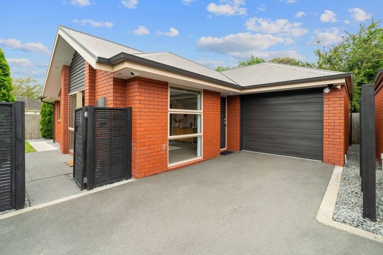 Photo of property in 4/17 Hansons Lane, Upper Riccarton, Christchurch, 8041