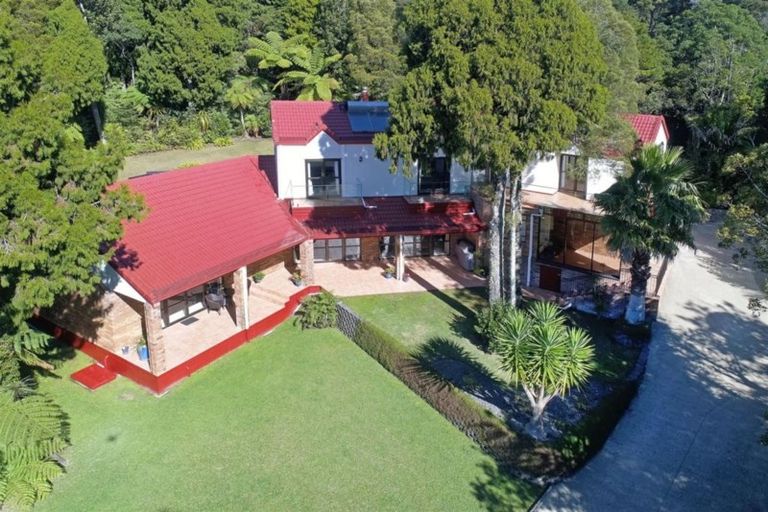 Photo of property in 789 Scenic Drive, Henderson Valley, Auckland, 0612