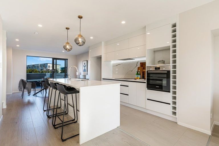 Photo of property in 48 Wallace Road, Hobsonville, Auckland, 0616