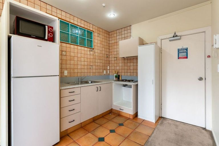 Photo of property in Regency Apartments, 2g/49 Manners Street, Te Aro, Wellington, 6011