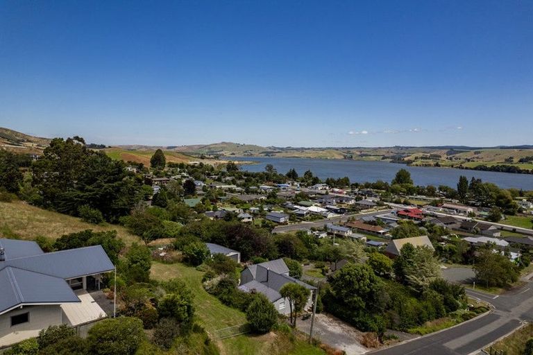 Photo of property in 27 Nore Street, Waihola, Milton, 9073