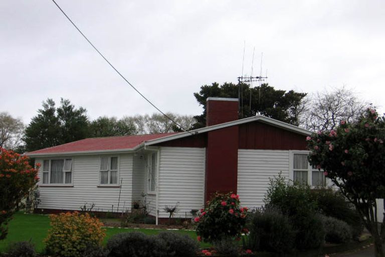 Photo of property in 2 Laurel Place, Awapuni, Palmerston North, 4412