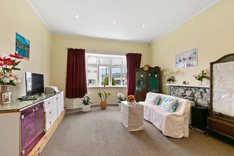 Photo of property in 71 Kauri Street, Miramar, Wellington, 6022