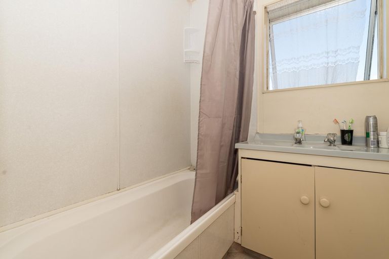 Photo of property in 89a Pohutukawa Drive, Owhata, Rotorua, 3010