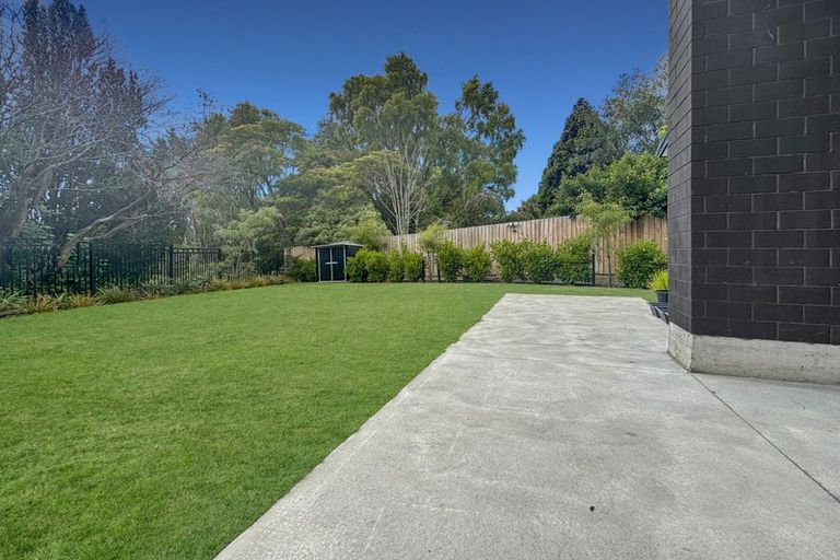 Photo of property in 3/3 Matata Place, Dallington, Christchurch, 8061