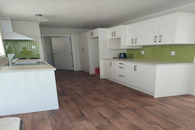 Photo of property in 54 Tuhikaramea Road, Dinsdale, Hamilton, 3204