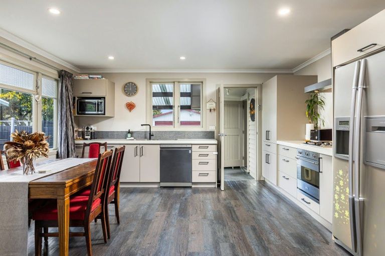 Photo of property in 28 Mowat Street, Springlands, Blenheim, 7201