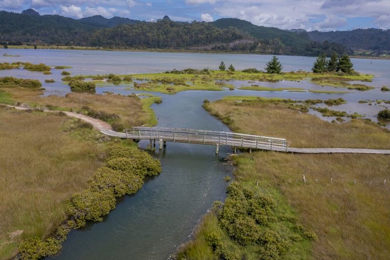 Photo of property in 2 Inspired Way, Pauanui, 3579