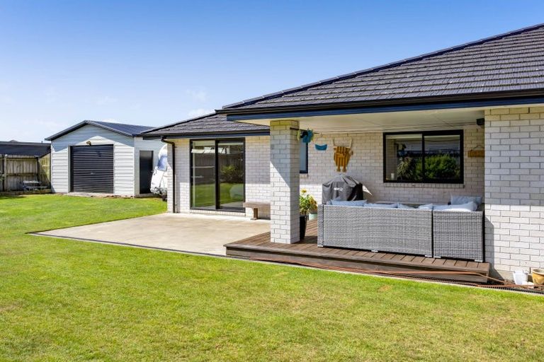 Photo of property in 10 Mercade Close, Stratford, 4332