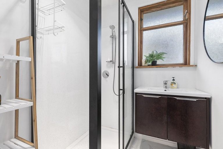 Photo of property in 17 Dimock Street, Titahi Bay, Porirua, 5022