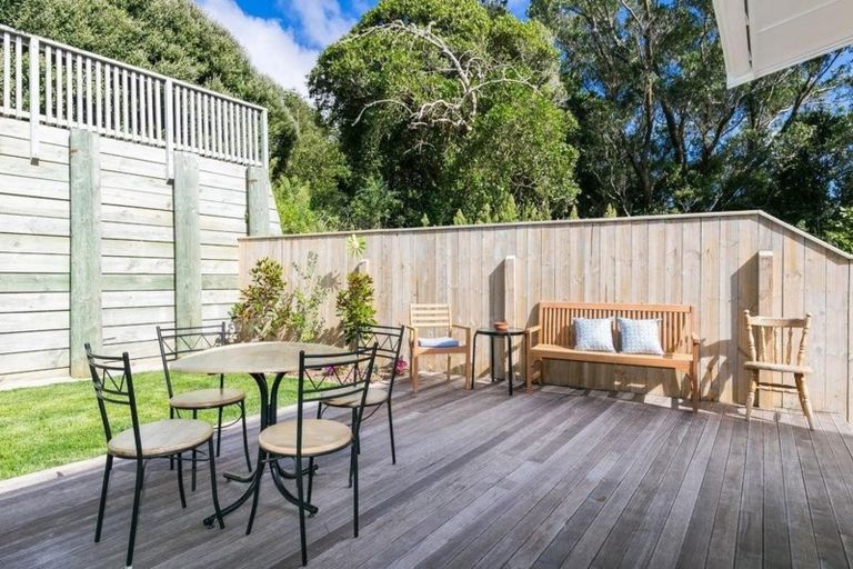 Photo of property in 99 Fraser Avenue, Johnsonville, Wellington, 6037