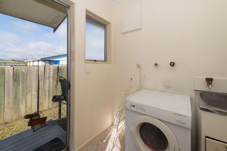 Photo of property in 89a Pohutukawa Drive, Owhata, Rotorua, 3010