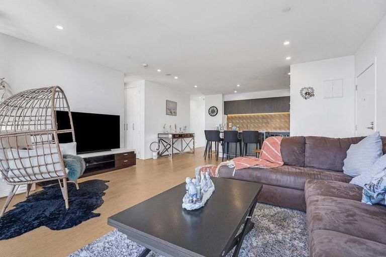 Photo of property in 702/10 Auburn Street, Takapuna, Auckland, 0622