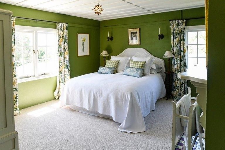 Photo of property in 98 Te Mata Road, Havelock North, 4130