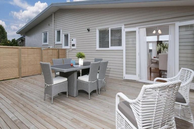 Photo of property in 1/17 Cherry Road, Bucklands Beach, Auckland, 2014