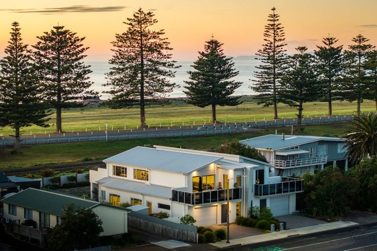 Photo of property in 136b Te Awa Avenue, Te Awa, Napier, 4110