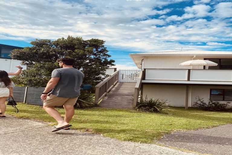 Photo of property in 36 Motiti Road, Papamoa Beach, Papamoa, 3118