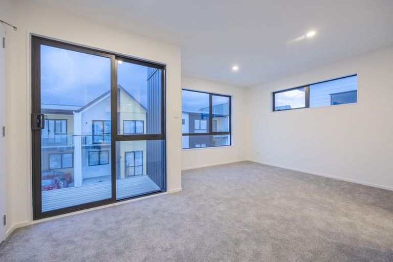 Photo of property in 30 Whakato Avenue, Kumeu, 0810