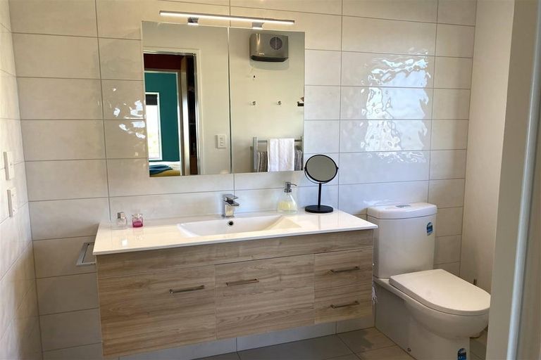 Photo of property in 22 Karoro Place, Karoro, Greymouth, 7805