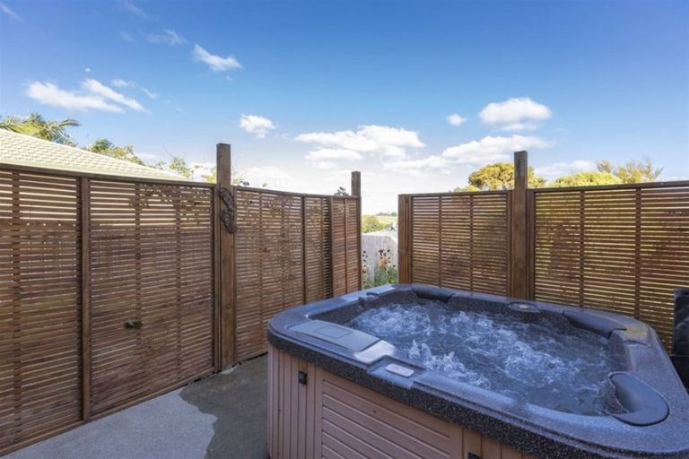 Photo of property in 5 Athol Place, Algies Bay, Warkworth, 0920