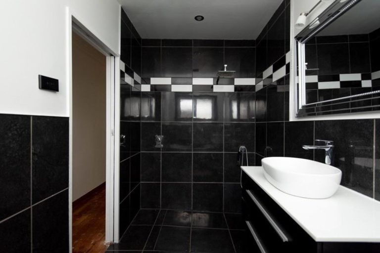 Photo of property in 34 Haydon Street, Roslyn, Palmerston North, 4414