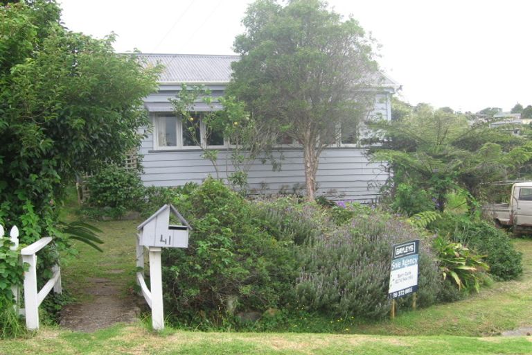 Photo of property in 41 Tetley Road, Surfdale, Waiheke Island, 1081
