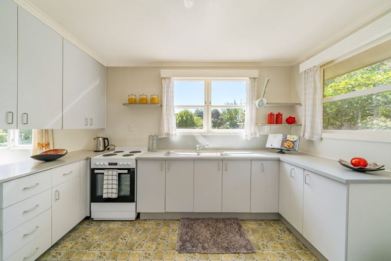 Photo of property in 30 Mccarthy Grove, Clouston Park, Upper Hutt, 5018