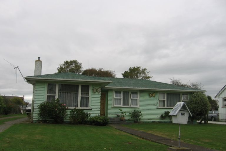 Photo of property in 62 Ellesmere Crescent, Highbury, Palmerston North, 4412