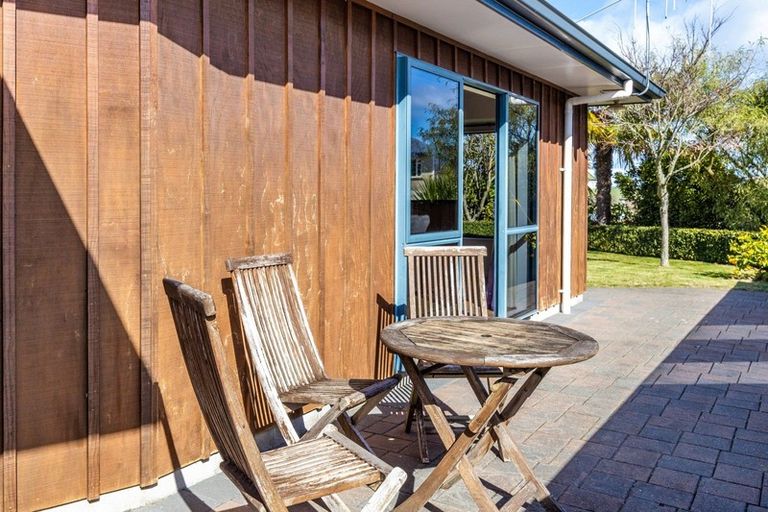 Photo of property in 1/2 Astelia Way, Waipahihi, Taupo, 3330
