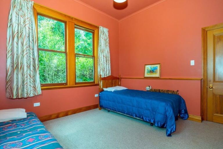 Photo of property in 1 Macdonald Street, Geraldine, 7930