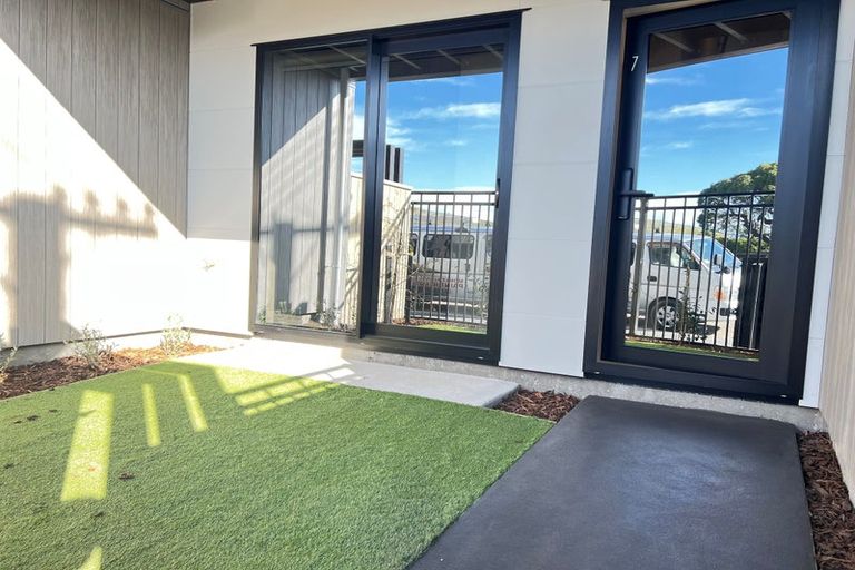 Photo of property in 7/231 Marine Parade, New Brighton, Christchurch, 8061