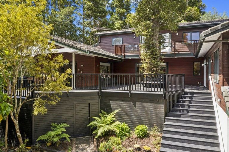 Photo of property in 33 Treetops Way, Bayview, Auckland, 0629