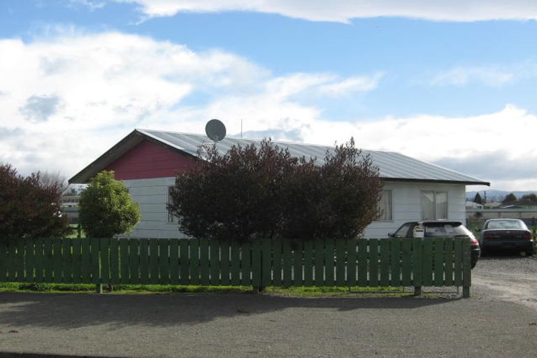 Photo of property in 19 River Road, Masterton, 5810