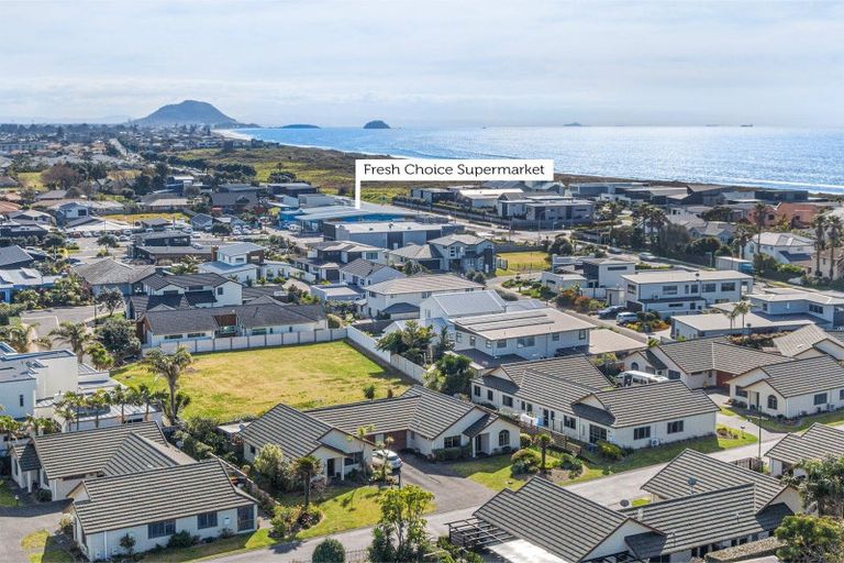 Photo of property in Seacrest, 7/200 Papamoa Beach Road, Papamoa Beach, Papamoa, 3118