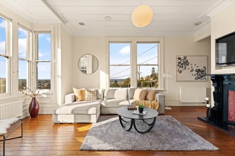 Photo of property in 2 Carson Street, Mornington, Dunedin, 9011