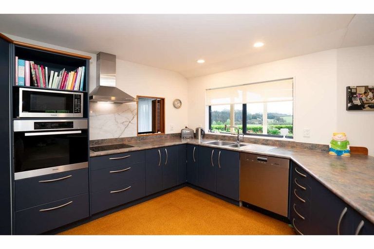 Photo of property in 28 Silkwood Lane, Kerikeri, 0230