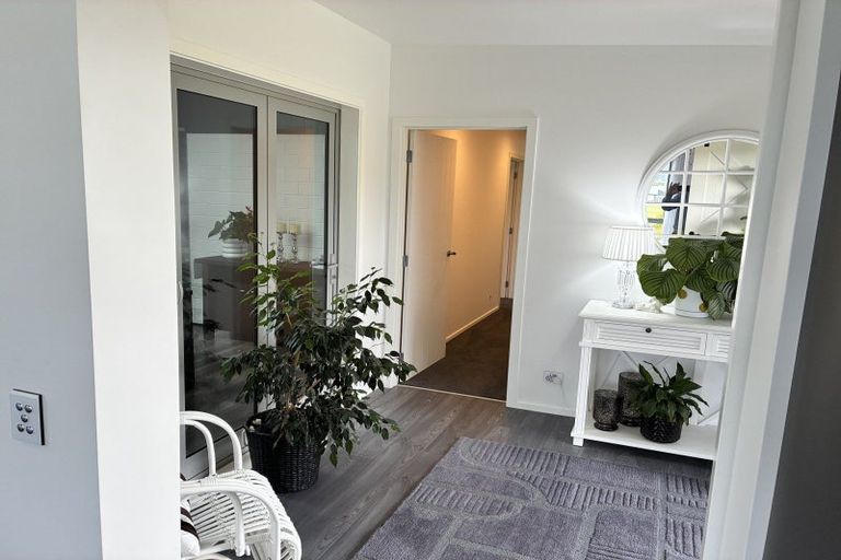 Photo of property in 24 Oakdale Drive, Kinloch, Taupo, 3377