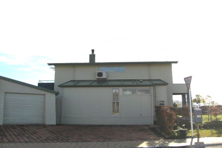 Photo of property in 97 Meadowstone Drive, Wanaka, 9305