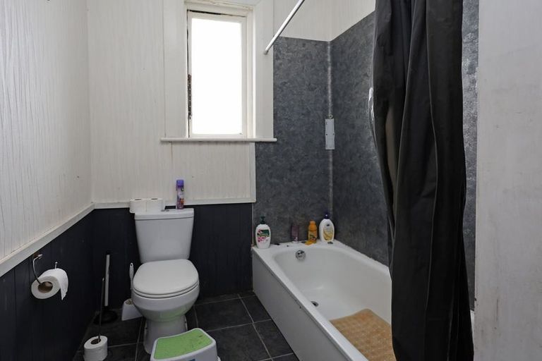 Photo of property in 38 Till Street, South Hill, Oamaru, 9400