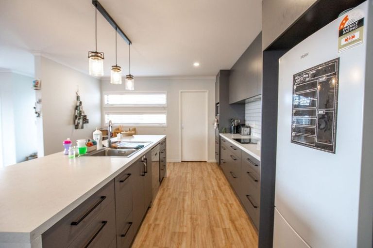 Photo of property in 27 Hass Drive, Ohauiti, Tauranga, 3112