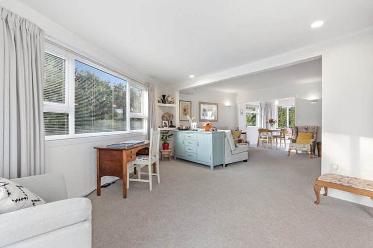 Photo of property in 89 Gloria Avenue, Te Atatu Peninsula, Auckland, 0610