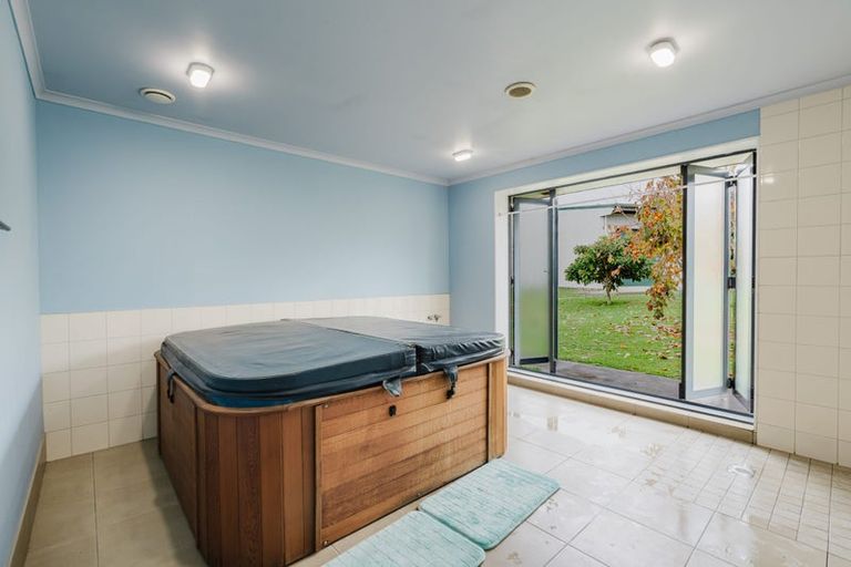 Photo of property in 800 Tuhikaramea Road, Ngahinapouri, Hamilton, 3290