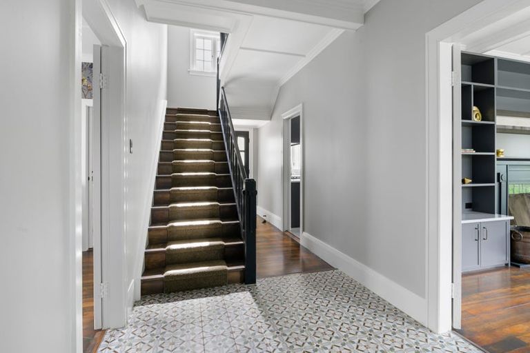 Photo of property in 9 Oakley Avenue, Claudelands, Hamilton, 3214