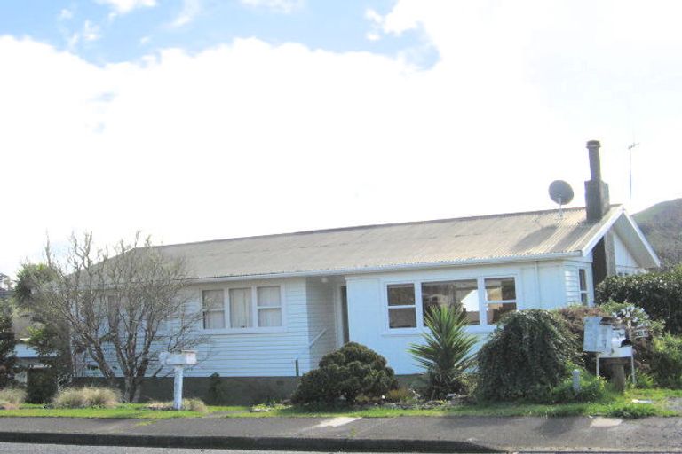 Photo of property in 13 Whitelaw Place, Te Kamo, Whangarei, 0112