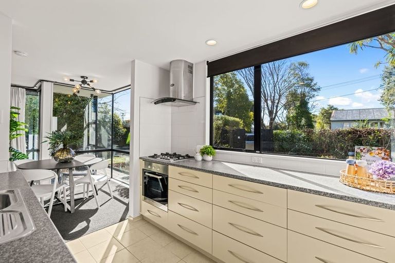 Photo of property in 28 Hassals Lane, Waltham, Christchurch, 8023